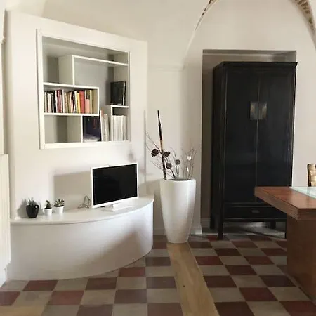 فندق مبيت وإفطار Oikia 3*